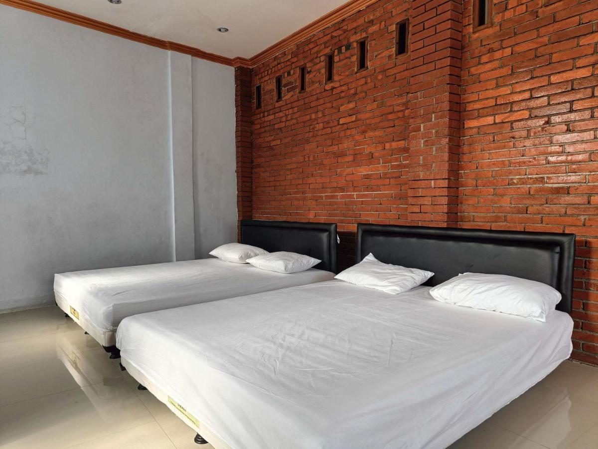 Jogo Segoro Homestay Mitra Reddoorz Near Pantai Sundak Gunungkidul Ngandong Εξωτερικό φωτογραφία