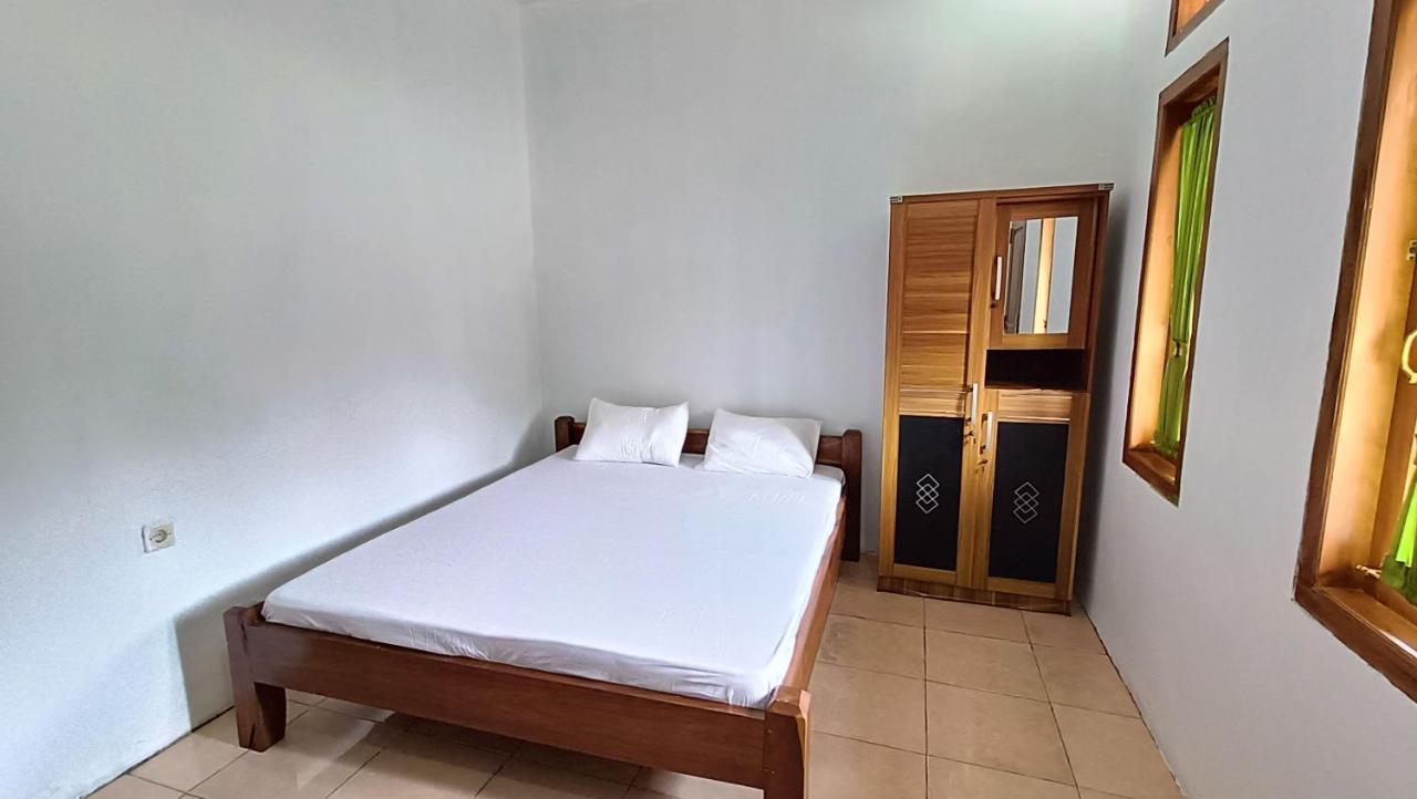 Jogo Segoro Homestay Mitra Reddoorz Near Pantai Sundak Gunungkidul Ngandong Εξωτερικό φωτογραφία